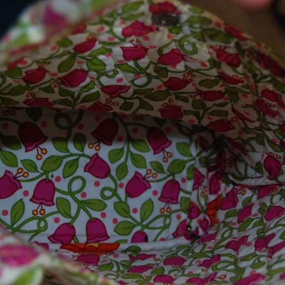 Vera Bradley tote - Picture 2 of 3